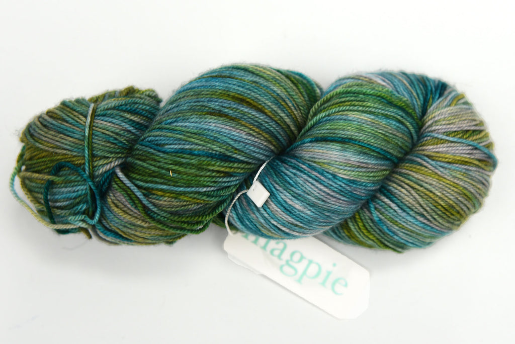 Magpie Fibers "Swanky Sock" fingering weight yarn skein