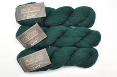 Cascade Yarns "Cascade 220 Fingering" - Peruvian Highland Wool, Fingering Weight, 273 yards - Dark Green