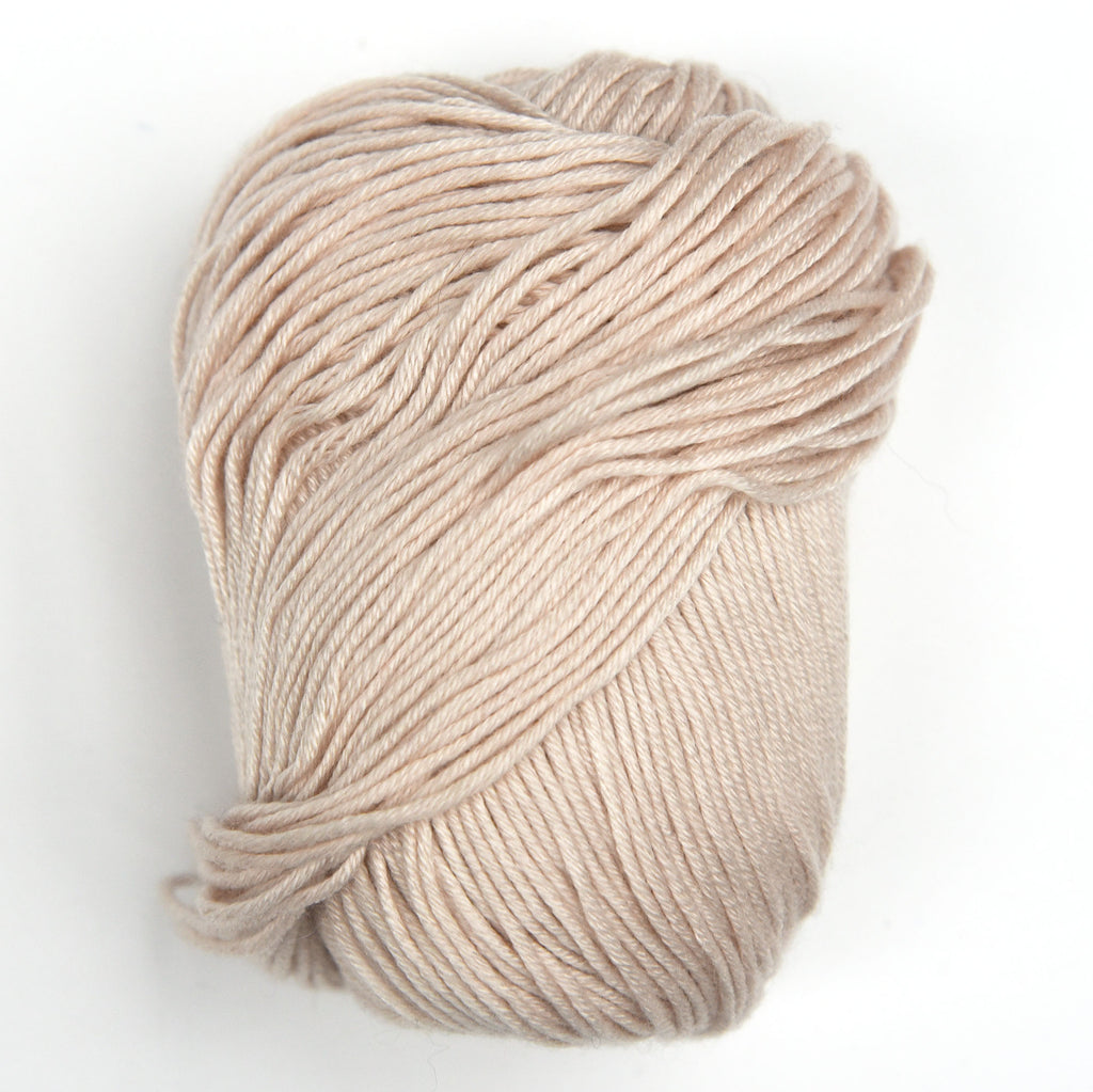 Heng Yuan Xiang "Silk Protein" yarn skein