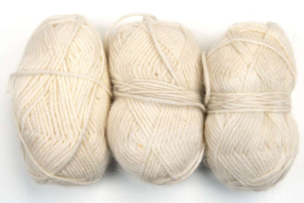 Crucci Angora Lambswool yarn balls