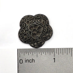 Button with ruler