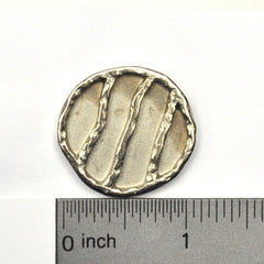 Button with ruler