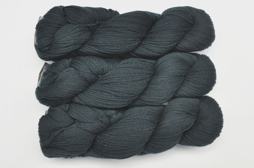 Cascade Yarns "Cascade 220" - Peruvian Highland Wool, Worsted Weight, 220 yards - Dark Green