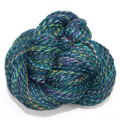 Handspun wool yarn for knitting, crocheting and weaving
