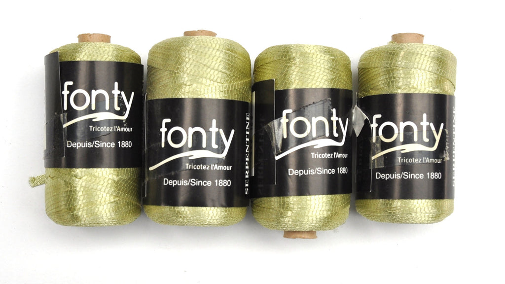 Fonty "Serpentine" Yarn - Polyamide Ribbon Yarn, DK Weight, 142 yards - Pale Green