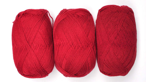 Feza "Pecora" Yarn - Merino Wool, Fingering Weight, 400 yards - Red