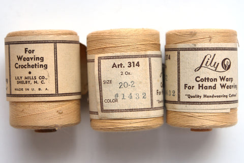 Lily Hand Weaving Cotton Yarn 20/2 Tubes - Pale Orange