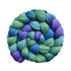 Hand paitned Lleyn wool roving for hand spinning and felting