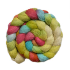 Hand painted Scandinavian mountain wool for hand spinning and felting