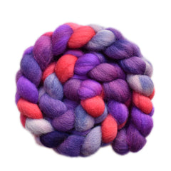 Hand paitned Lleyn wool roving for hand spinning and felting