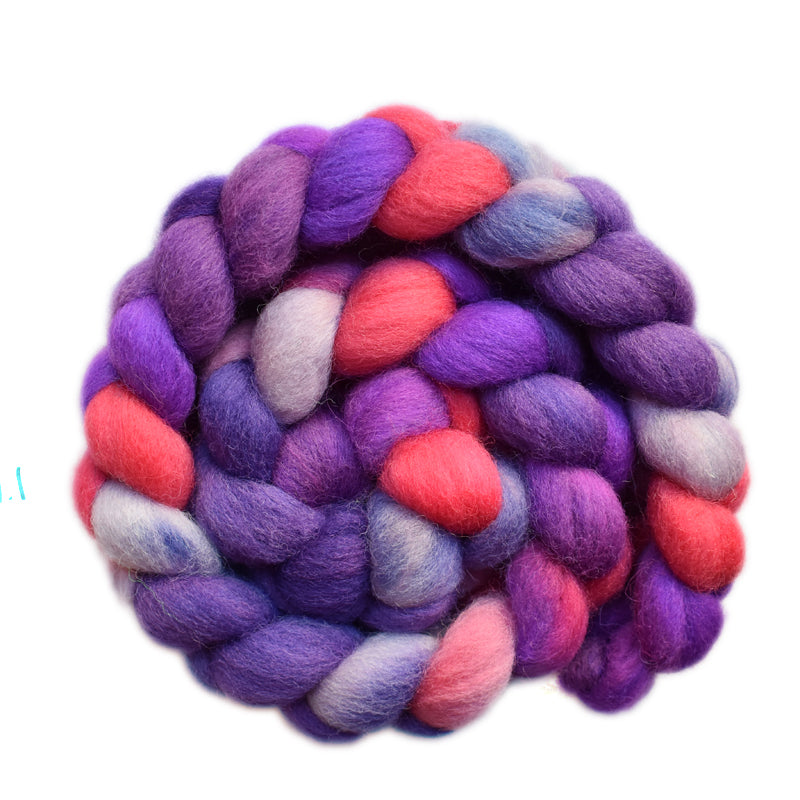Hand paitned Lleyn wool roving for hand spinning and felting