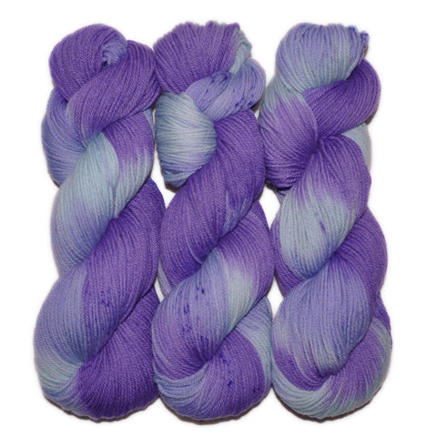 Hand dyed yarn - Merino wool yarn, DK weight, 300 yards - Marjatta